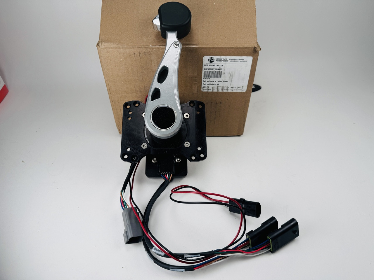 メル42489ページ $1889.99* GENUINE BRP no tax* 423463048 CONTROL BOX THROTTLE