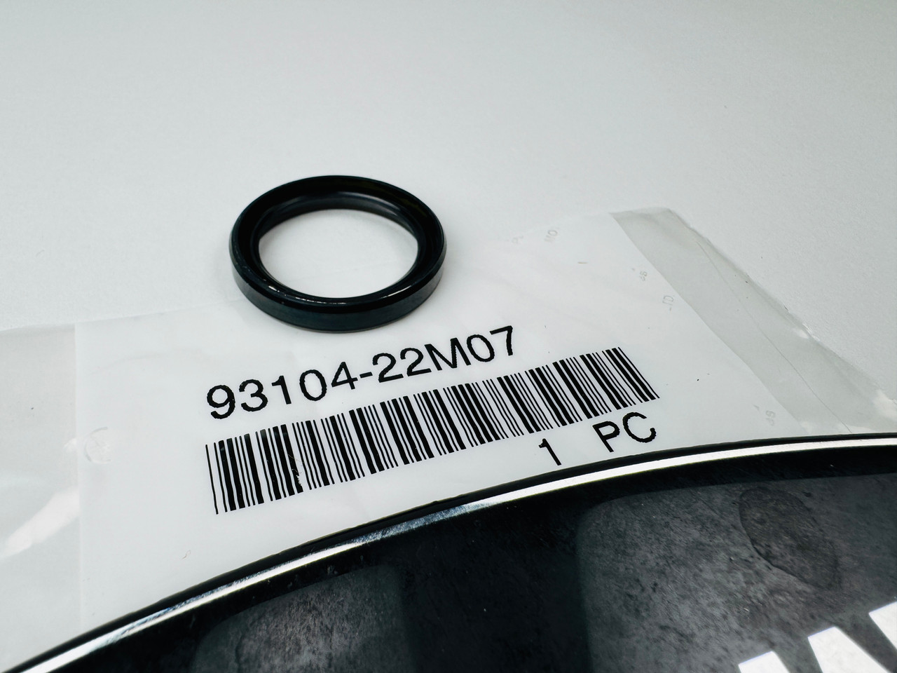 $7.99* GENUINE YAMAHA no tax*OIL SEAL 93104-22M07-00 *In Stock & Ready To Ship!