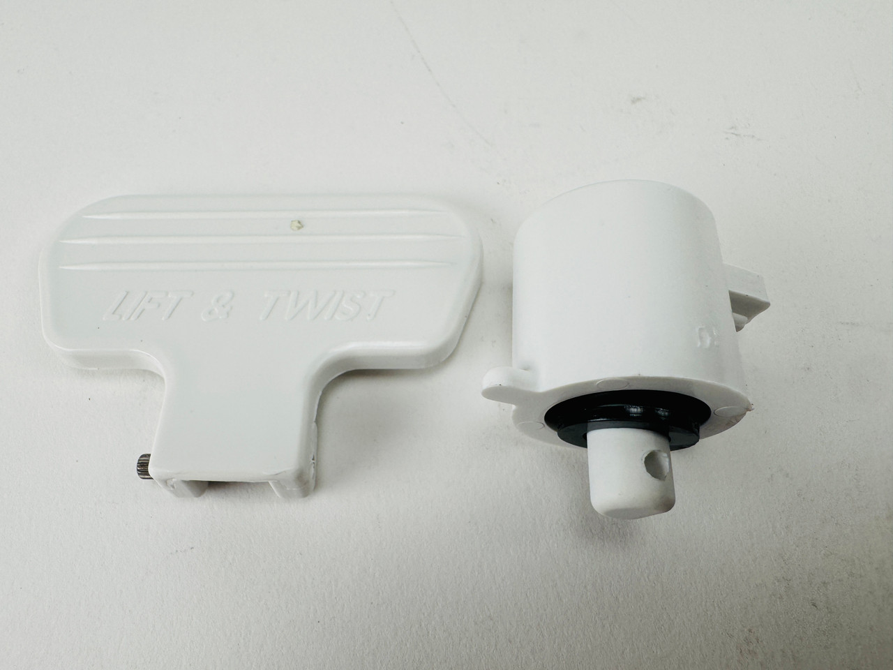 PARKER TWIST TAB FOR ACCESS HATCH 10000-1  *In Stock & Ready To Ship!