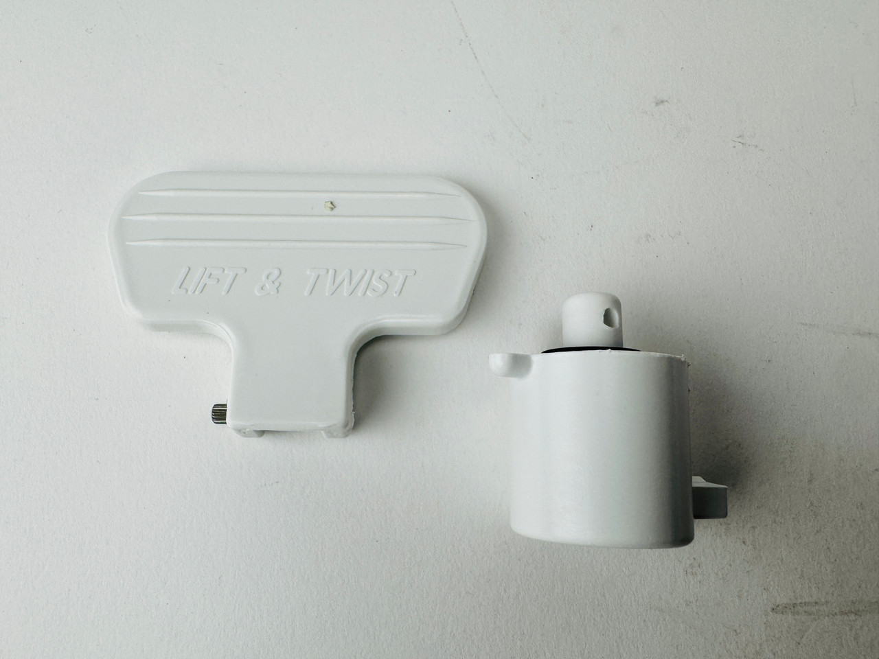 PARKER TWIST TAB FOR ACCESS HATCH 10000-1  *In Stock & Ready To Ship!