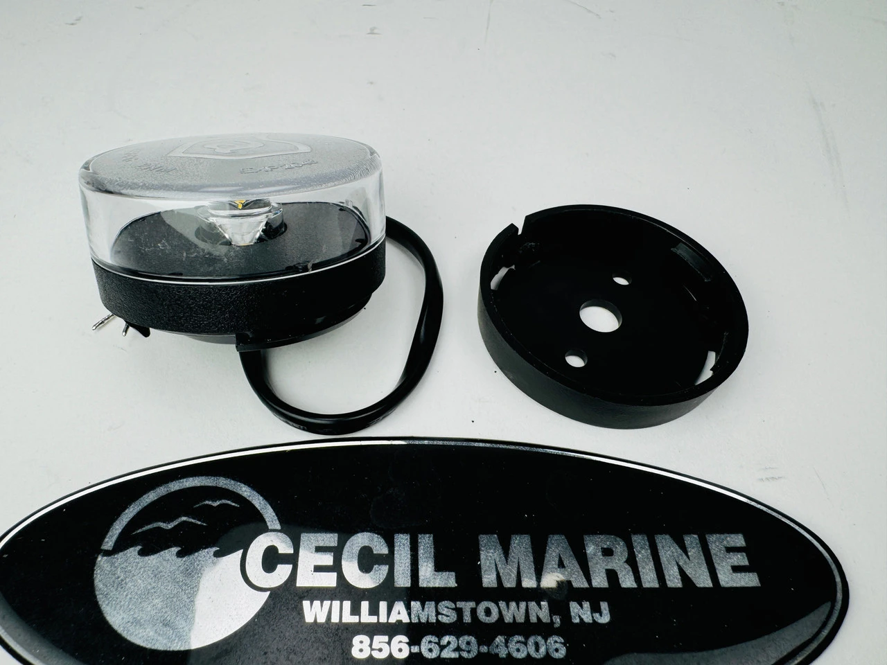 CHAPARRAL LED WAKE BOARD TOWER  LIGHT 860377 (Both new & old style 25.00093 lights have the same hole pattern)  *In Stock & Ready To Ship!