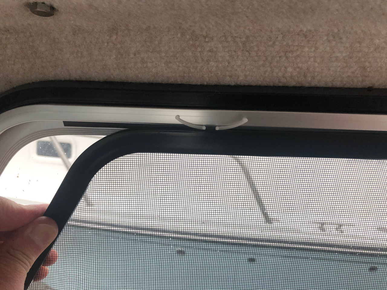 NEW STYLE PLASTIC TENSION SPRING FOR SPORT CABIN SLIDING WINDOW