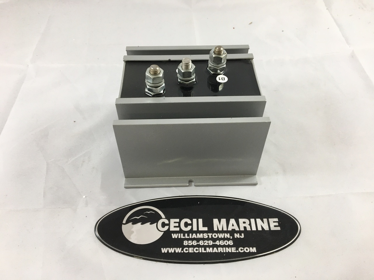 ISOLATOR 2 BANK ** *This item is no longer available, and no alternative options are offered