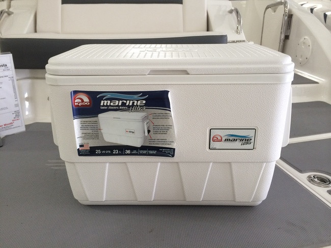 Igloo Marine Ultra Igloo Marine Ultra Cooler 25 Qt Igloo Marine 25
