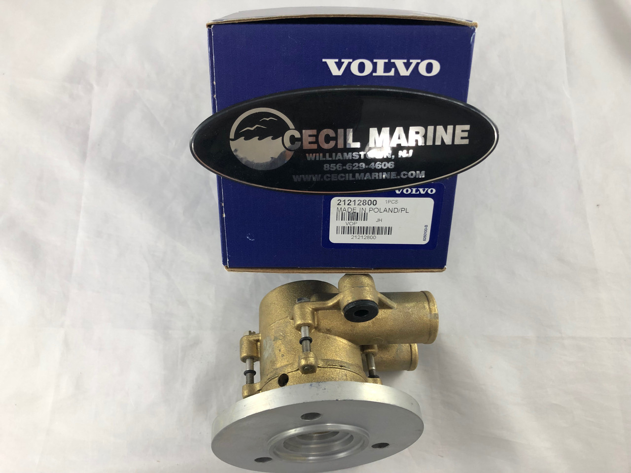 $499.99* GENUINE VOLVO no tax* SEA WATER PUMP  21212800 *In Stock & Ready To Ship!