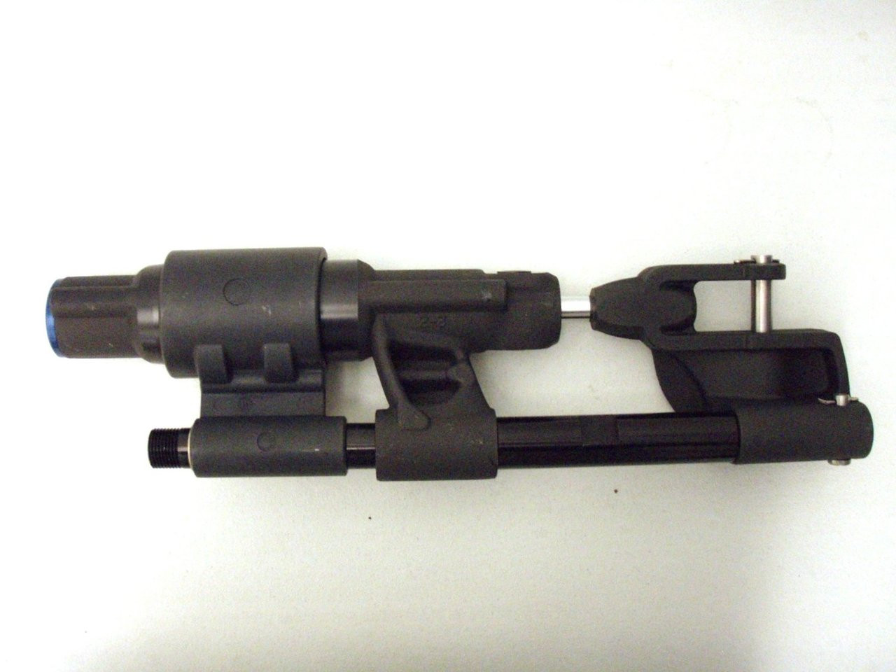 $949.99* GENUINE VOLVO no tax* STEERING CYLINDER  21910902 (Volvo's previous part numbers were 3850244, 3854878, 3856710, 3856716, 3858128, 3812269, 3860883, 3862513, 3862210, 3860726) *In Stock & Ready To Ship!