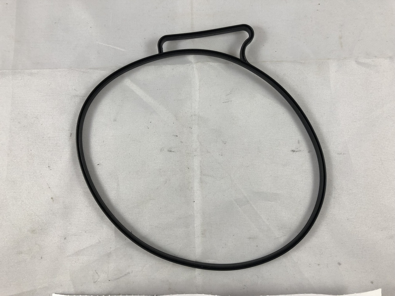 $15.99 GENUINE VOLVO GASKET FOR COVER 3889782  *In Stock & Ready To Ship!