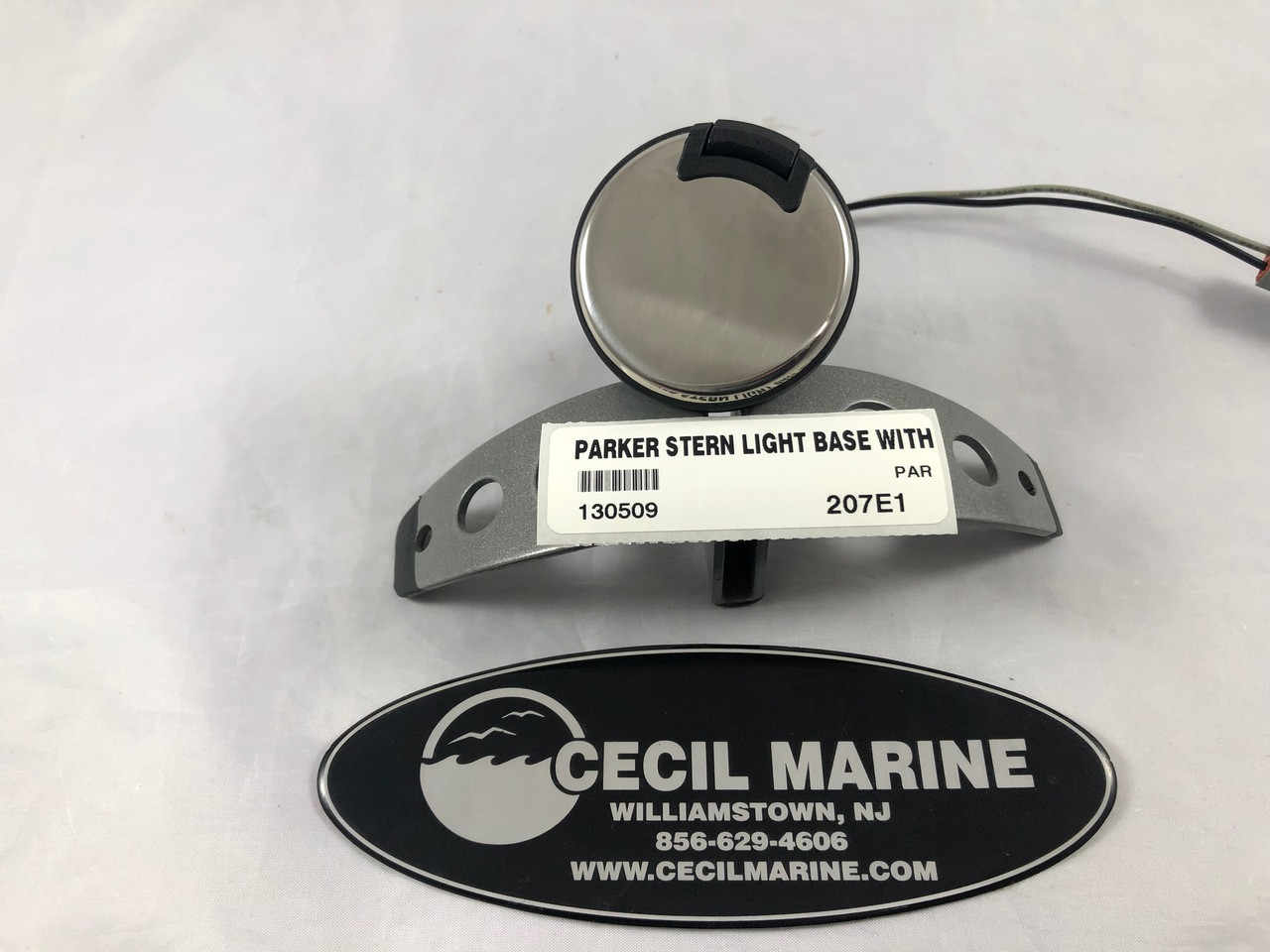 PARKER STERN LIGHT BASE WITH PLUG ** In Stock & Ready To Ship!