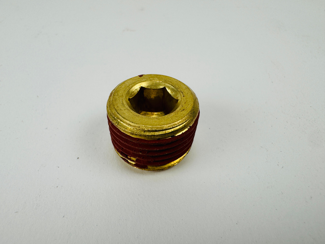 $8.99 GENUINE VOLVO BRASS PLUG 3850999 *In Stock & Ready To Ship