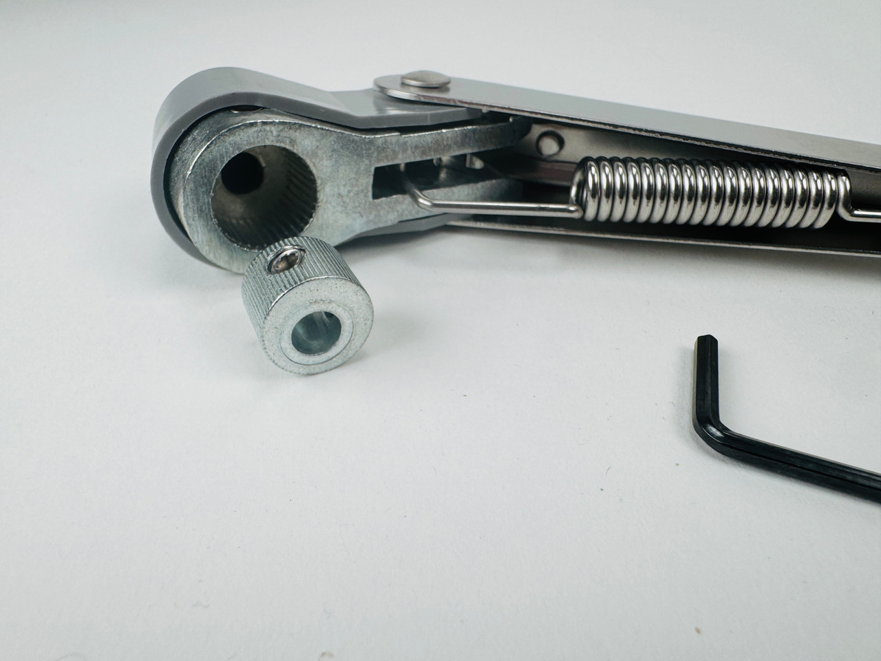 PARKER WIPER ARM 10" - 14" ** Fits 21, 23, 25 & 28 Parker Sport Cabins  *In Stock & Ready To Ship!