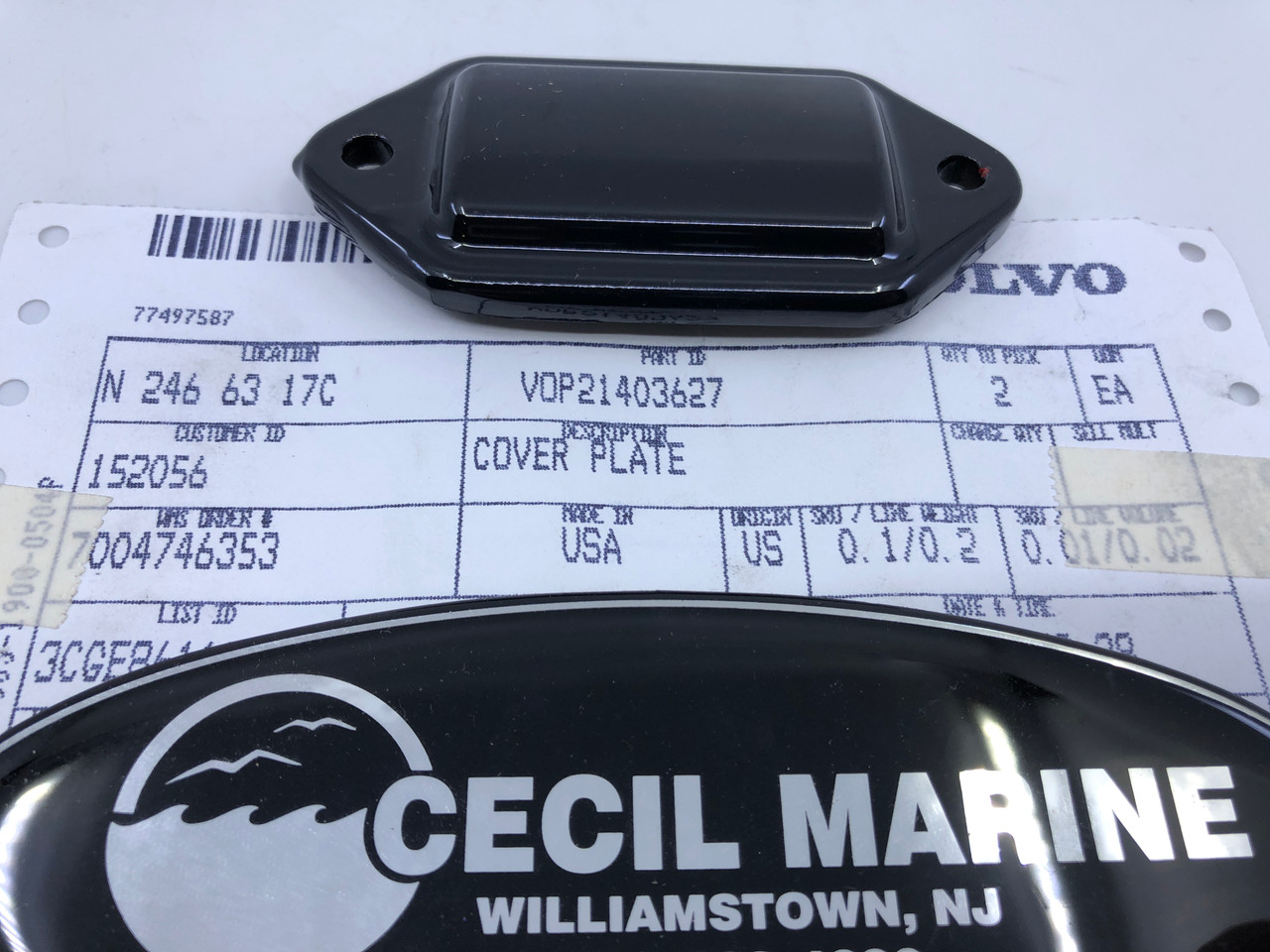 $119.99 * GENUINE VOLVO no tax* COVER PLATE 21403627 *In Stock & Ready To Ship!