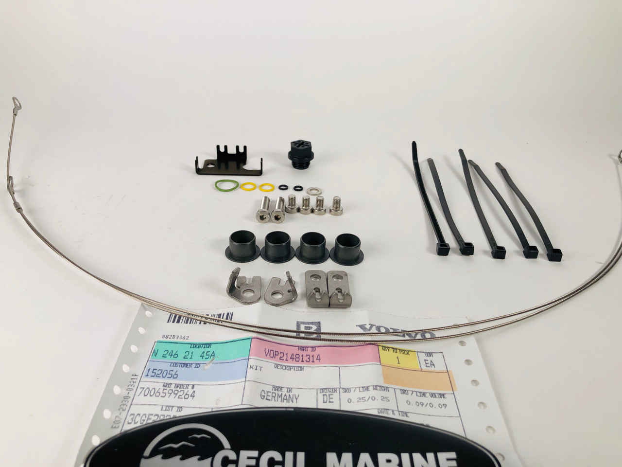 $249.99* GENUINE VOLVO no tax* TRIM RAM HARDWARE KIT 21481314 *In