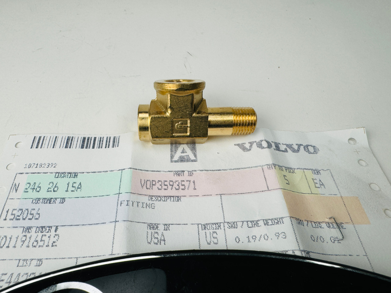 $48.99* GENUINE VOLVO  BRASS FITTING KNOCK SENSOR  3593571 (Volvo's old part number was 3849477)*In Stock & Ready To Ship!