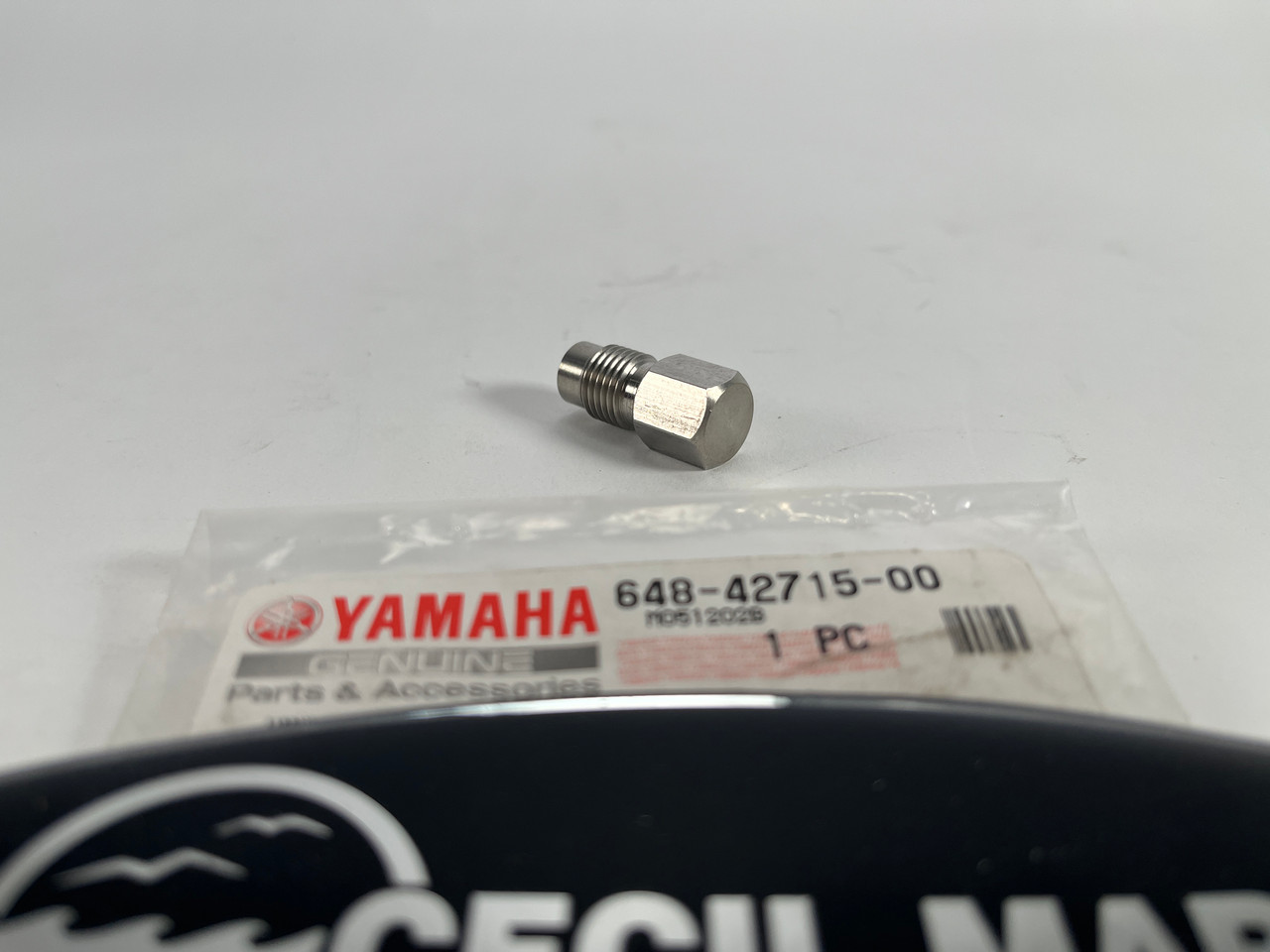 $13.99* GENUINE YAMAHA no tax* BUSHING 2 648-42715-00-00 *In Stock & Ready To Ship