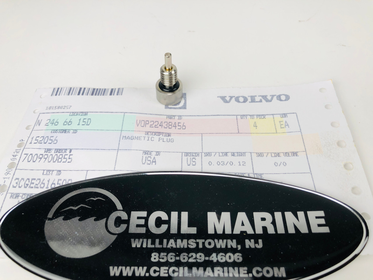 $29.99* GENUINE VOLVO no tax* MAGNETIC PLUG 22438456 *In Stock & Ready To Ship!