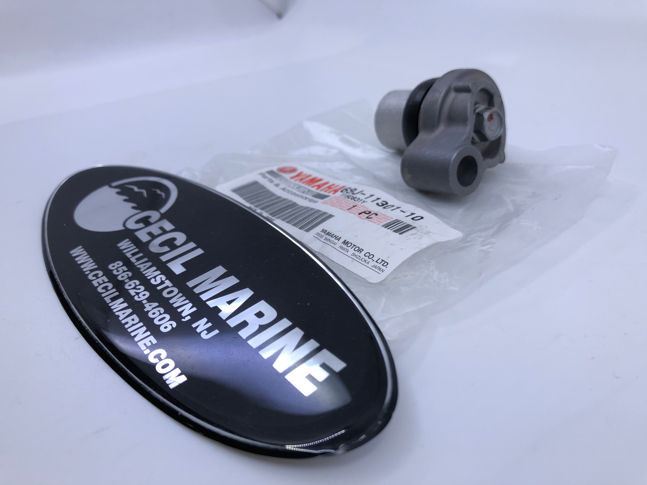 $33.95 GENUINE YAMAHA ANODE COVER ASSY 69J-11301-10-00 *In Stock