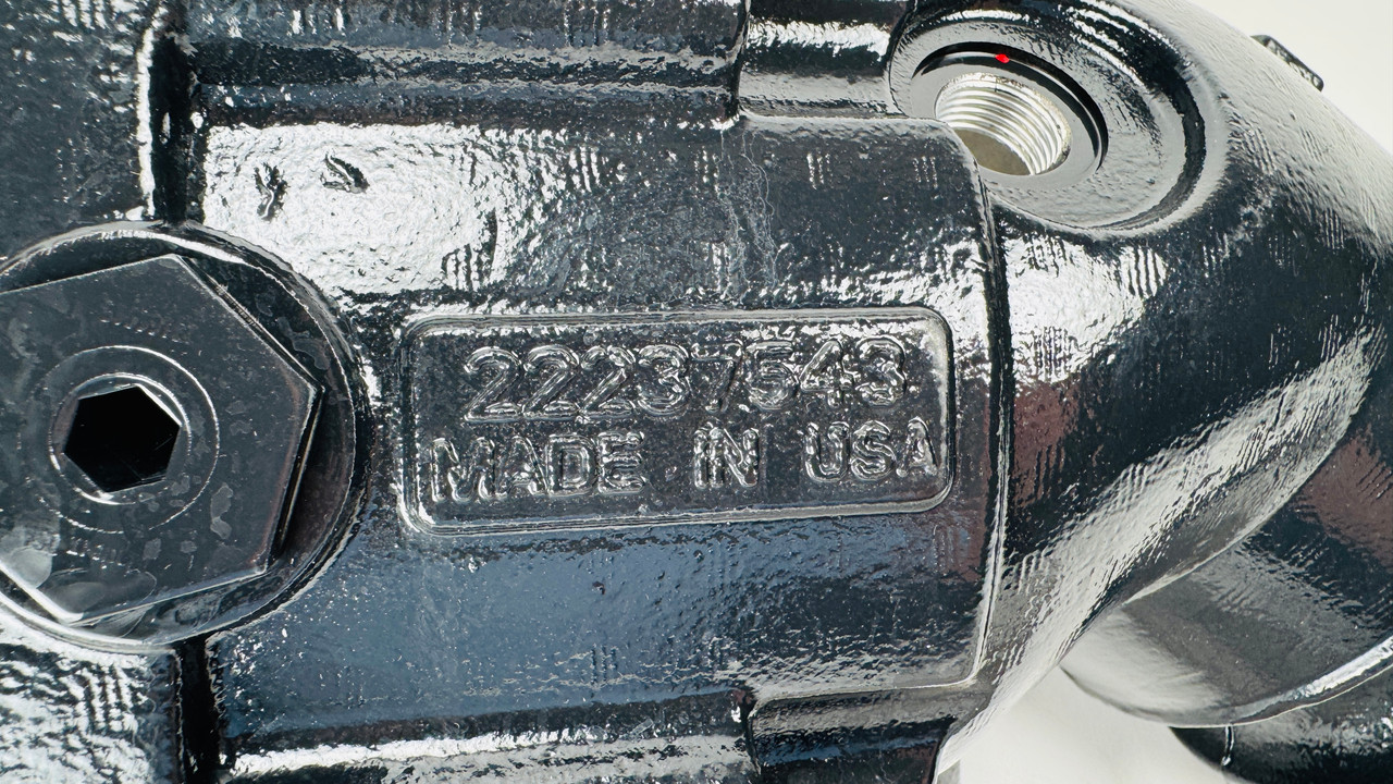 $1199.99* GENUINE VOLVO no tax* STARBOARD EXHAUST RISER KIT 22560740 *In Stock & Ready To Ship!