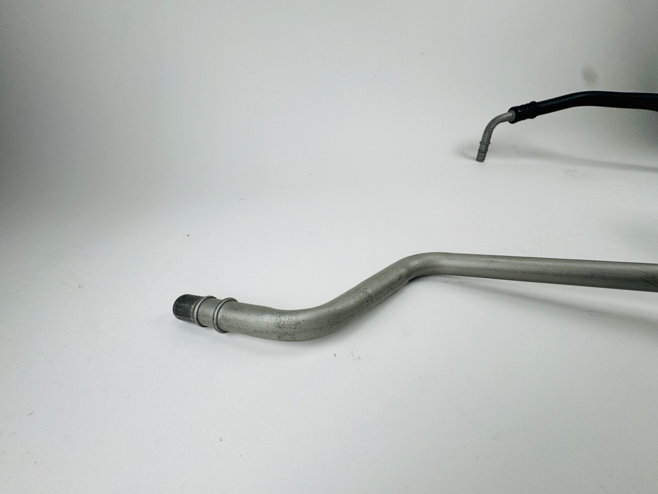 $139.88* GENUINE VOLVO no tax* OIL LINE 22755591 *In Stock & Ready To Ship!