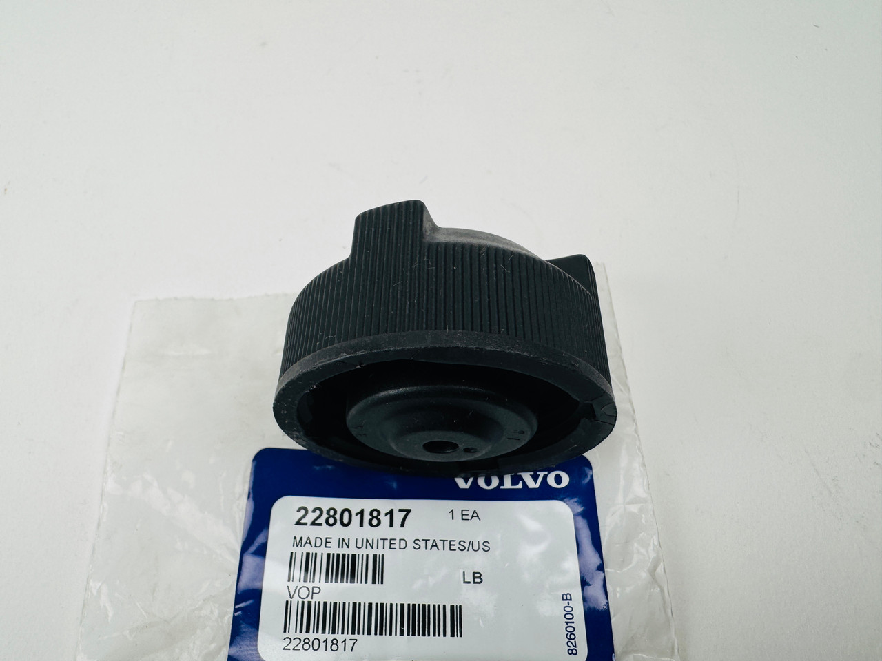 $39.99* GENUINE VOLVO no tax* CAP 22801817  *In Stock & Ready To Ship!