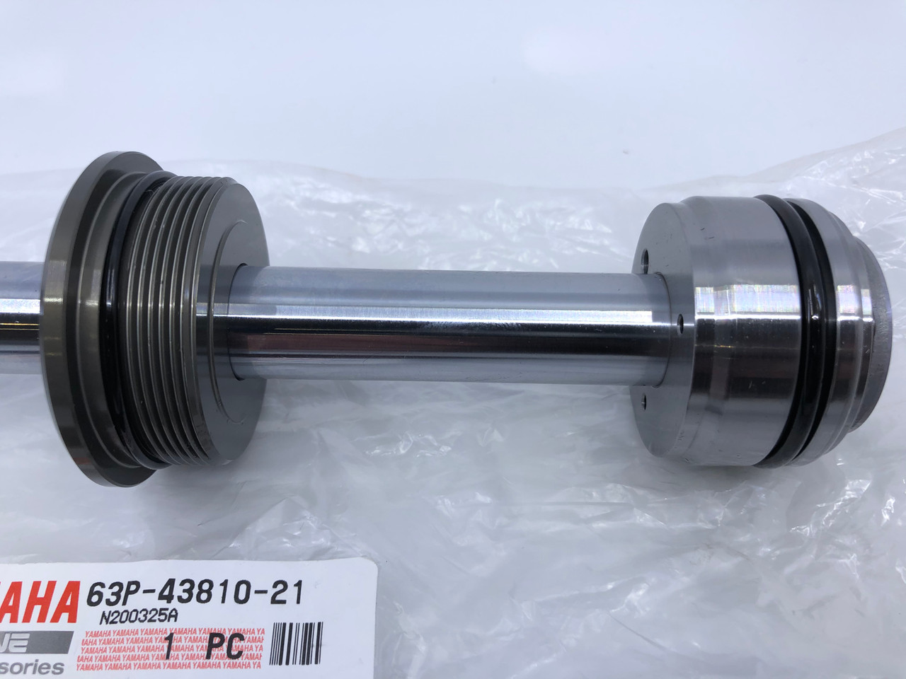 $579.99* GENUINE YAMAHA no tax* TILT PISTON SUB ASSY 63P-43810-21