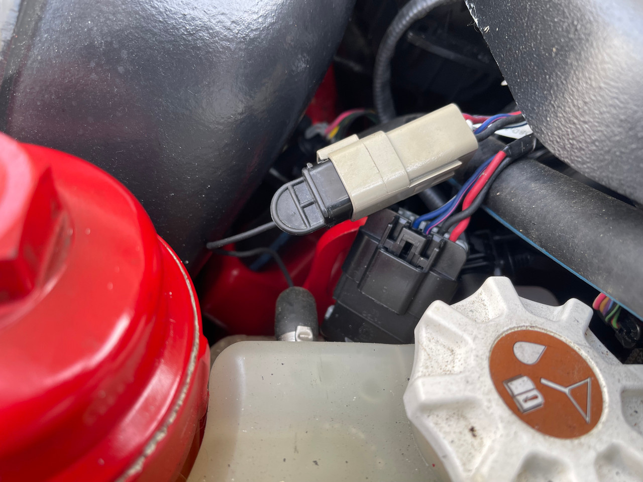 $449.99* GENUINE VOLVO no tax* EASY CONNECT GATEWAY FOR GAS & DIESEL WITH  EVC Electronic shift & throttle 24273878 (Volvo's old part number was 23870793) *In Stock & Ready To Ship!