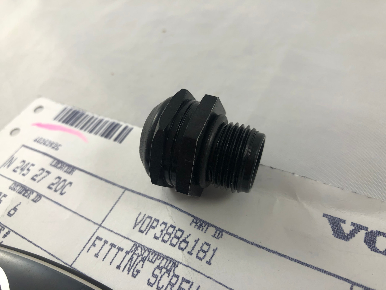 $17.99* GENUINE VOLVO FITTING SCREW 3886181 *In Stock & Ready To Ship!