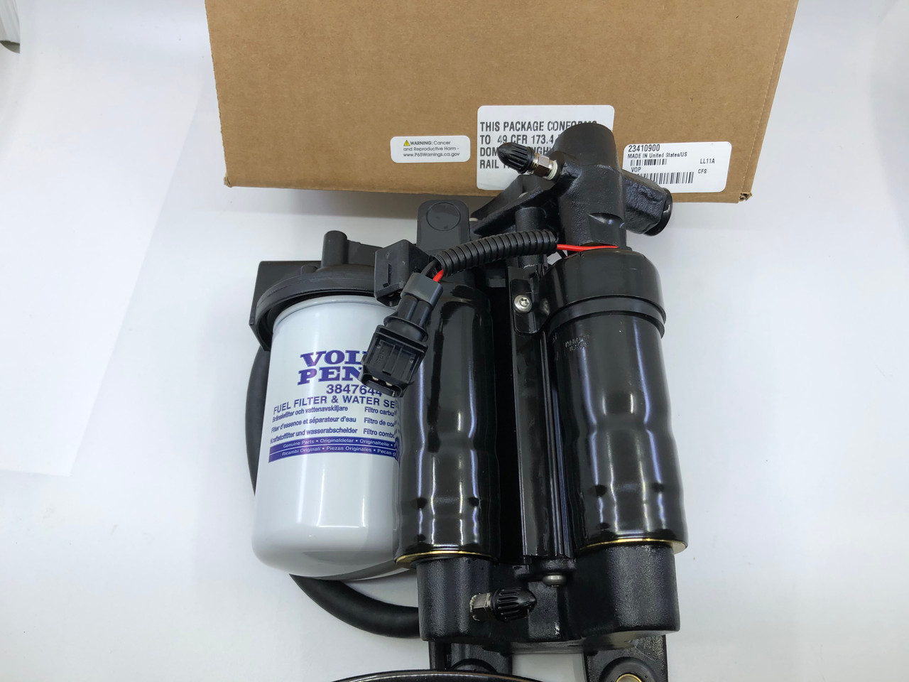 $1799.99* GENUINE VOLVO no tax* FUEL PUMP 23410900  *In Stock & Ready To Ship!