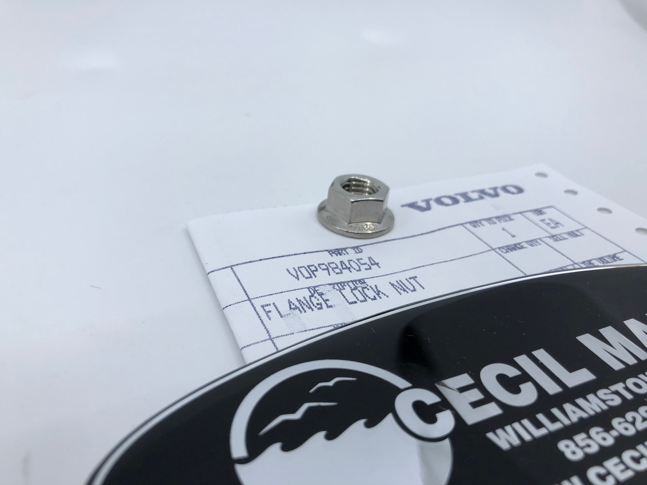 $3.99* GENUINE VOLVO FLANGE LOCK NUT 984054 *In Stock & Ready To