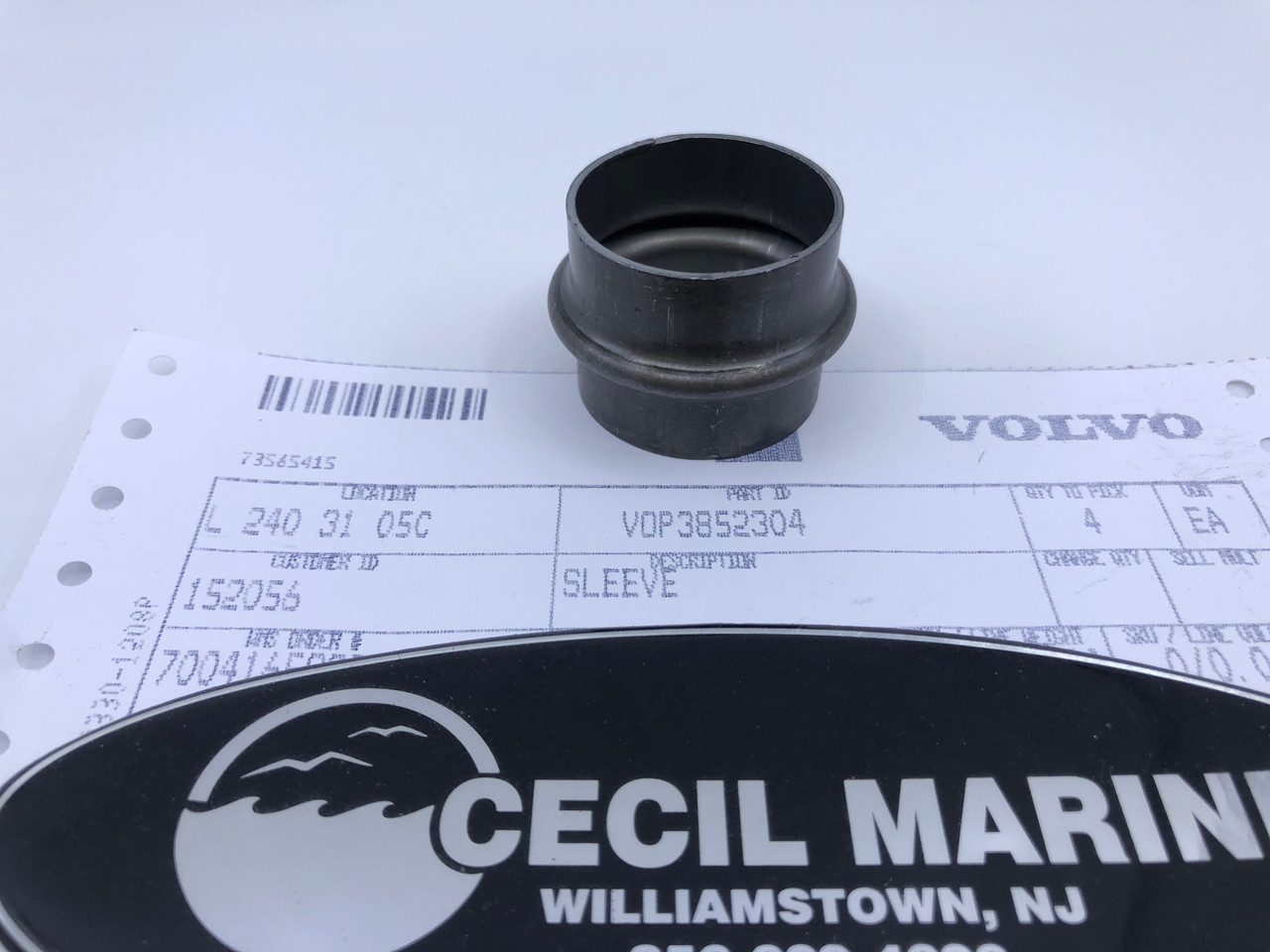 $28.99* GENUINE VOLVO no tax* SLEEVE 3852304 *In Stock