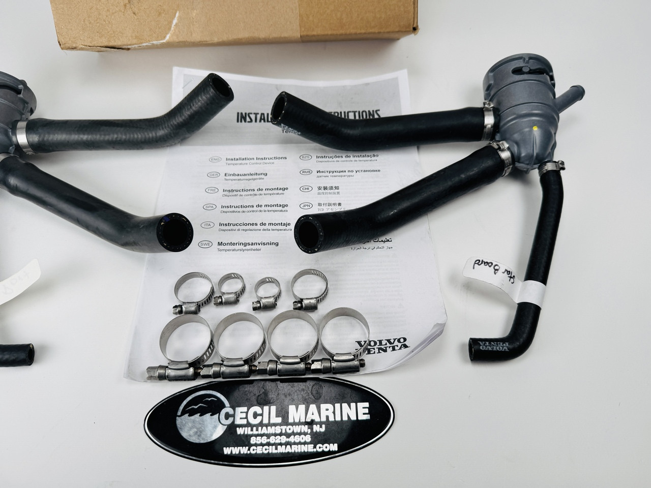 $259.99* GENUINE VOLVO no tax* THERMOSTAT KIT 23521143 (Volvo's
