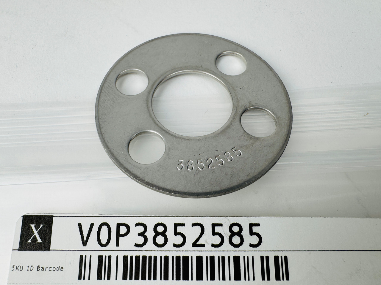 $58.99* GENUINE VOLVO PLATE 3852585 *In Stock & Ready To Ship