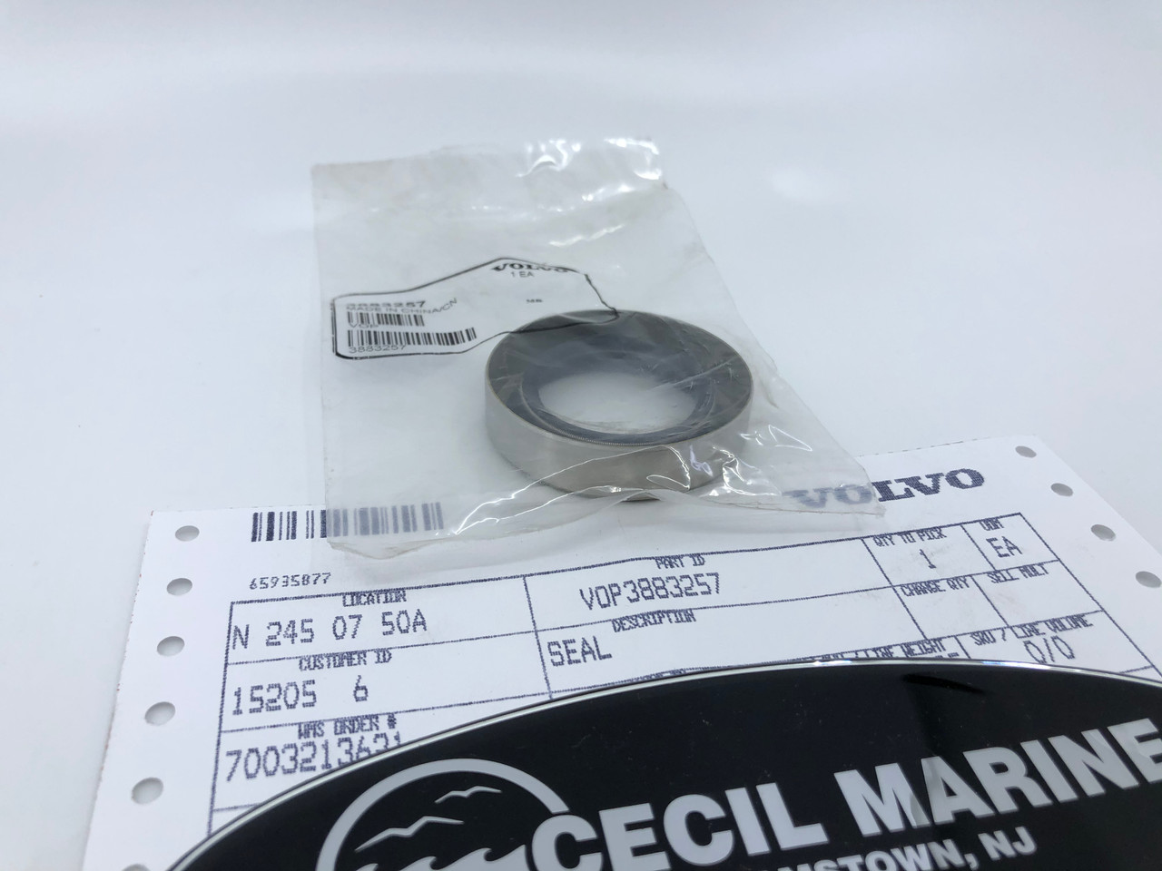 $14.99* GENUINE VOLVO GIMBAL BEARING SEAL 3883257  *In Stock & Ready To Ship!