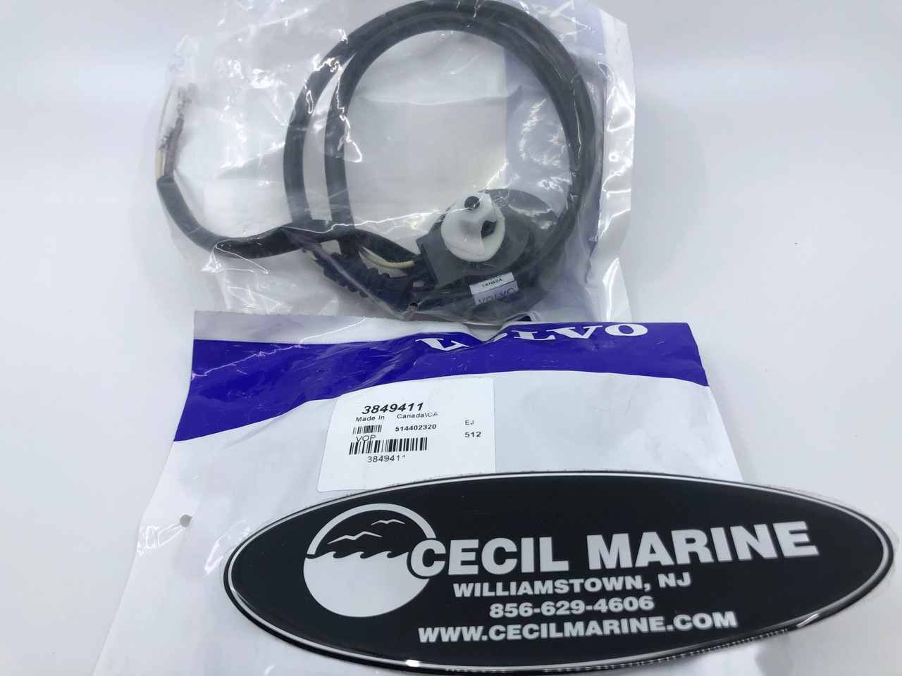 $234.99* GENUINE VOLVO no tax* TRIM SENDER 3 WIRE 3849411 *In