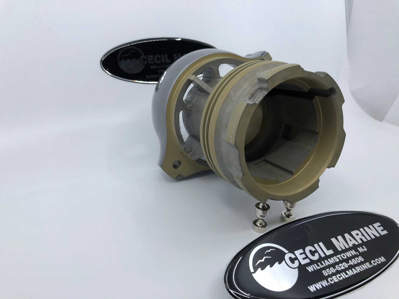 $324.99* GENUINE VOLVO no tax*  BEARING CARRIER 21141698 *In Stock & Ready To Ship!