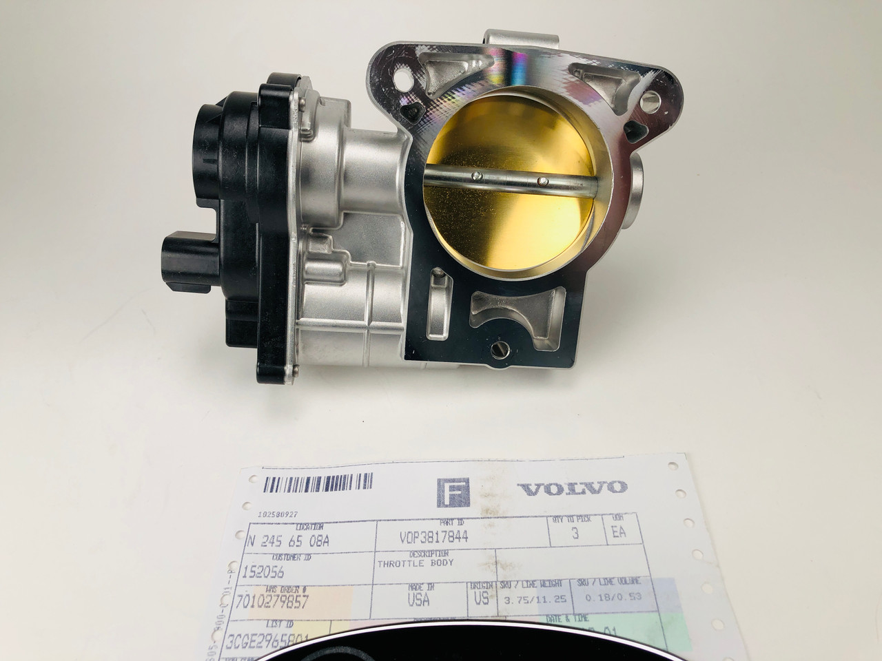 $899.99* GENUINE VOLVO no tax* THROTTLE BODY (Contains: Idle air control valve Throttle position sensor Throttle position control) 3817844 *In Stock & Ready To Ship!