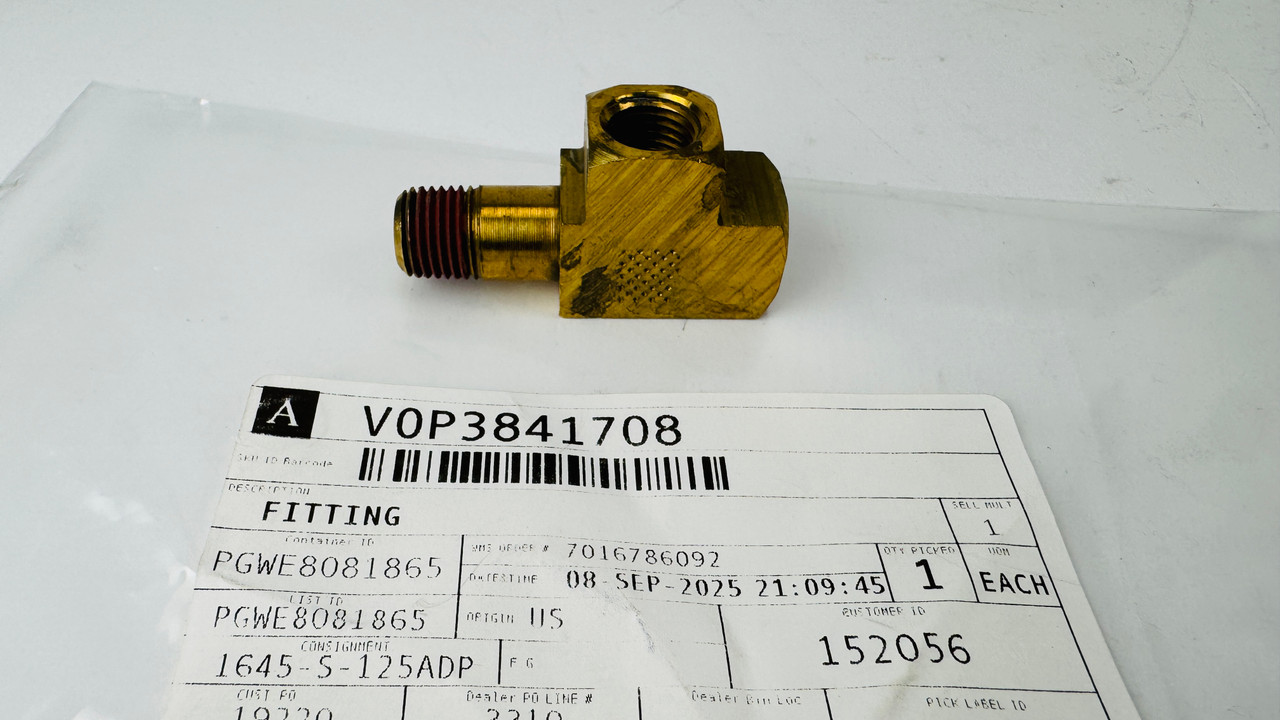 $34.99* GENUINE VOLVO no tax* FITTING 3841708 *In Stock & Ready To