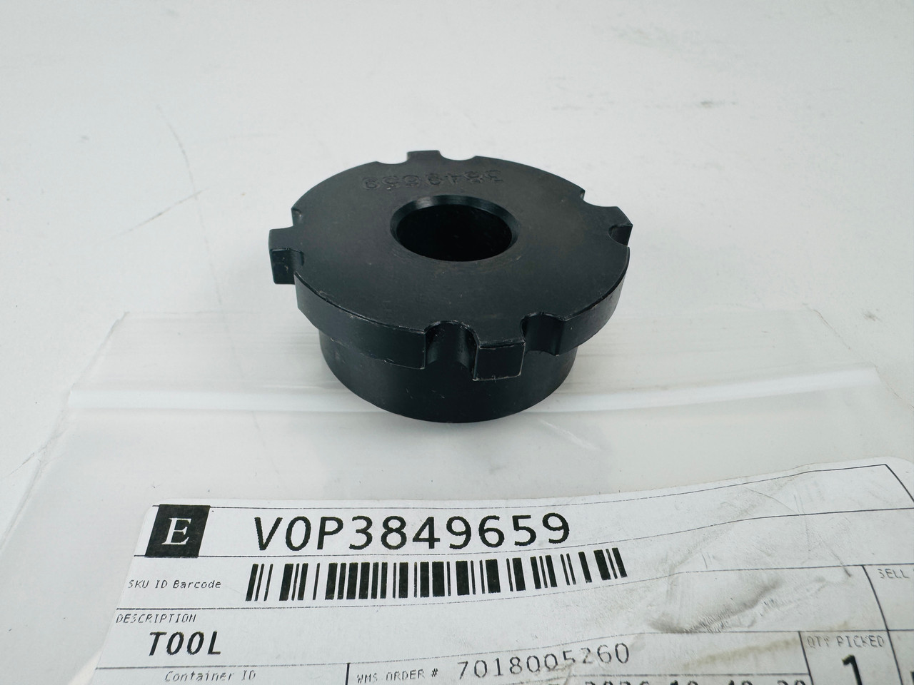 $74.99* GENUINE VOLVO no tax* TOOL 3849659 *In Stock & Ready To Ship!