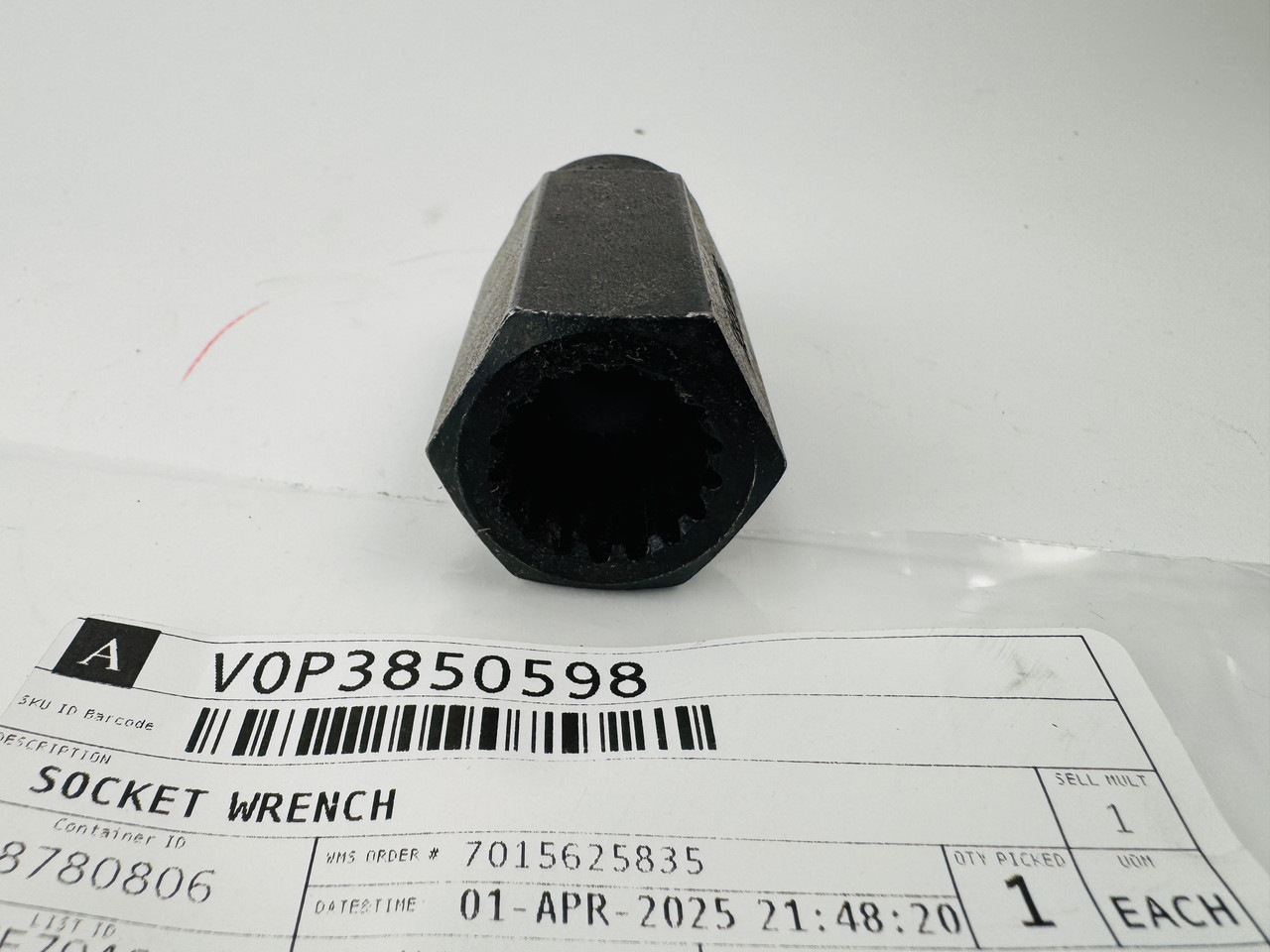 $159.99* GENUINE VOLVO no tax* SOCKET WRENCH 3850598 *In Stock