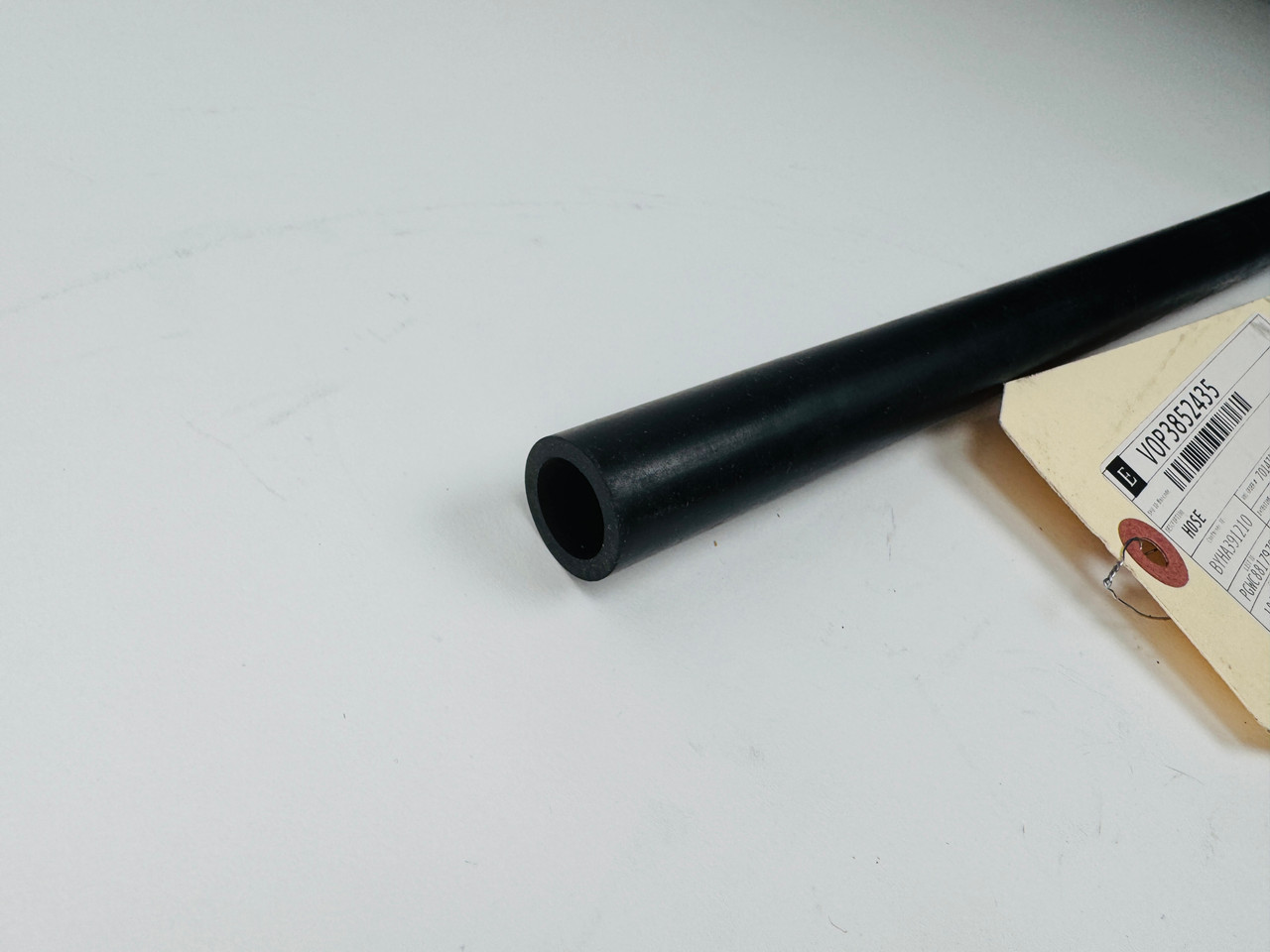 $19.99* GENUINE VOLVO no tax* HOSE 3852435 *In Stock & Ready To Ship!