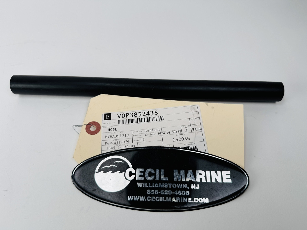 $19.99* GENUINE VOLVO no tax* HOSE 3852435 *In Stock & Ready To Ship!