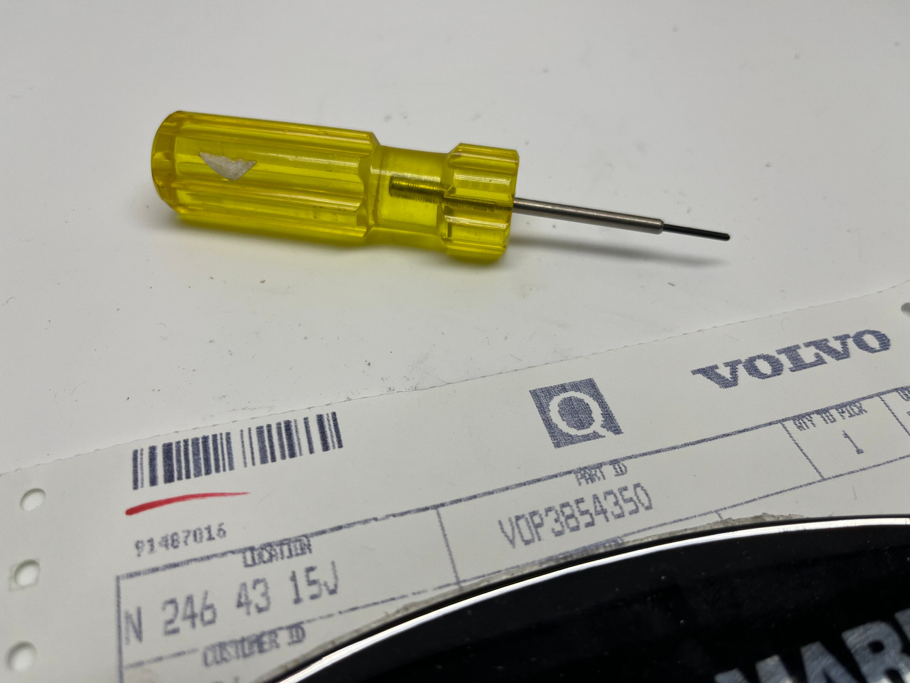 $161.99* GENUINE VOLVO no tax* GRIP TOOL 3854350 *In Stock & Ready