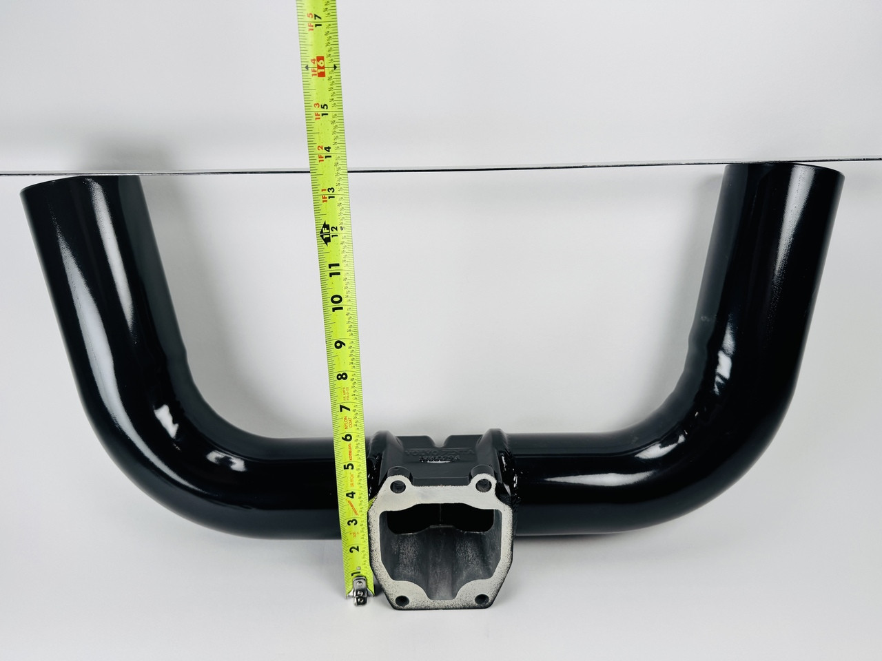 $599.99* GENUINE VOLVO no tax* EXHAUST Y-PIPE 3858873 (13 5