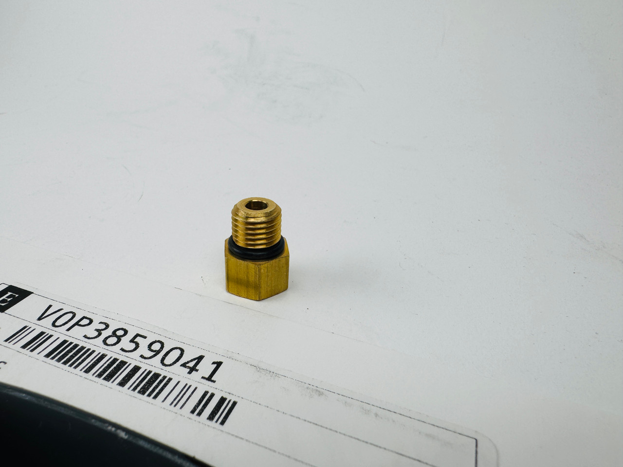 $49.88* GENUINE VOLVO no tax* FITTING 3859041 *In Stock & Ready To Ship!