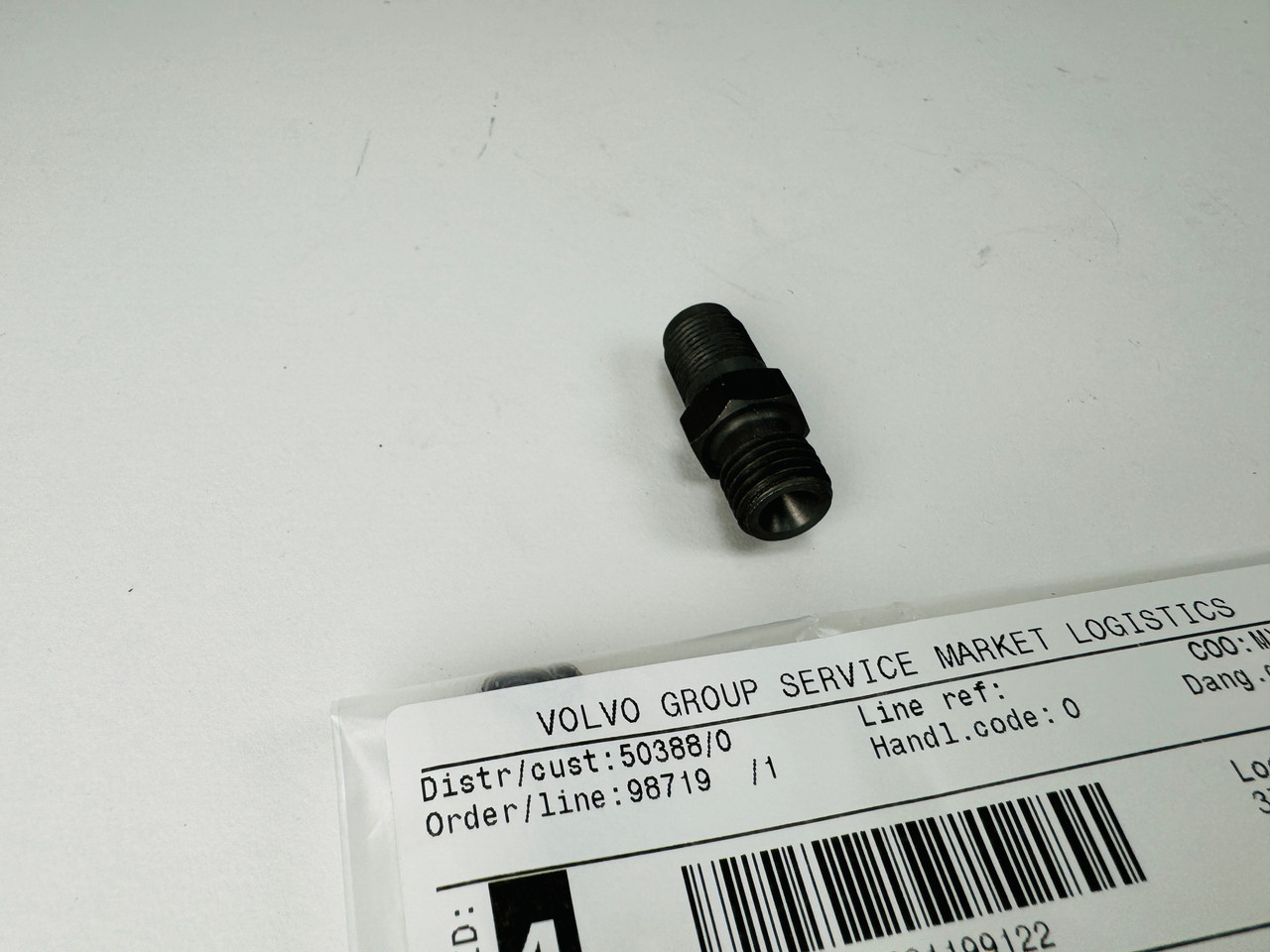 $139.88* GENUINE VOLVO no tax* PRESSURE PIPE CONNECTION 6211991 *Special Order 10 To 14 Days For Delivery