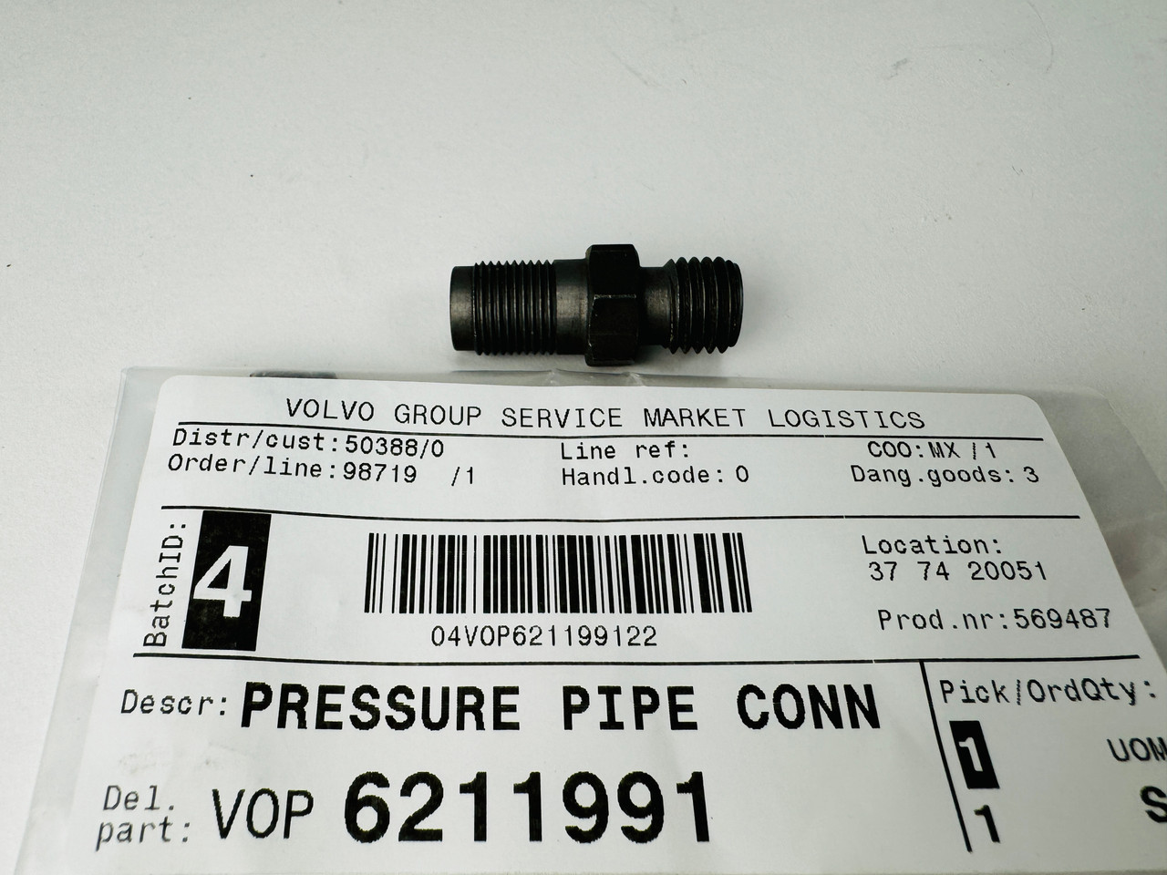 $139.88* GENUINE VOLVO no tax* PRESSURE PIPE CONNECTION 6211991 *Special Order 10 To 14 Days For Delivery