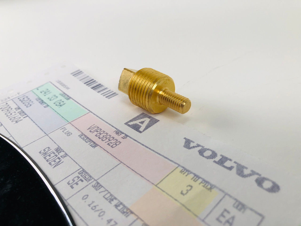 $19.99* GENUINE VOLVO no tax* PLUG 838928 *In Stock & Ready To