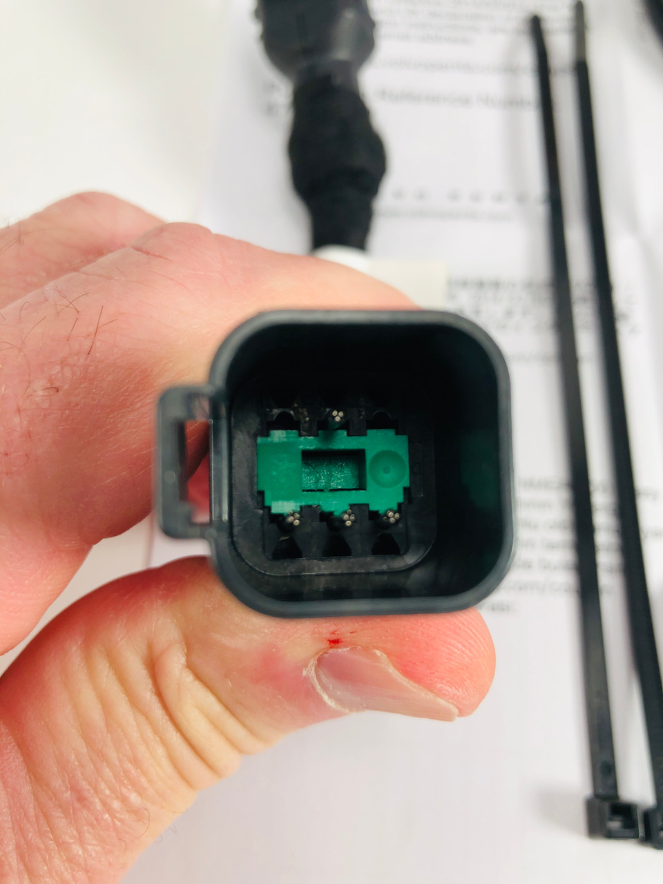 $449.99* GENUINE VOLVO no tax* EASY CONNECT GATEWAY 24273879