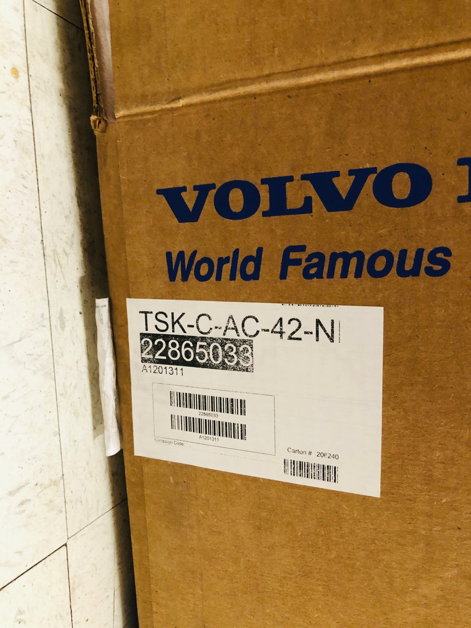 $6499.99* GENUINE VOLVO no tax* TRANSOM SHIELD WITH 42 DEG