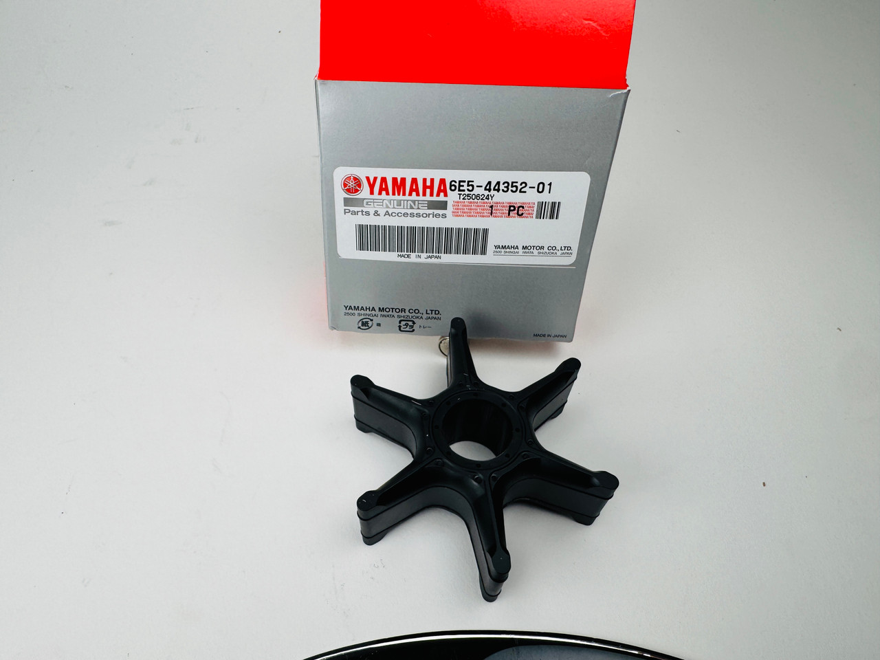 $26.99* GENUINE YAMAHA no tax* IMPELLER 6E5-44352-01-00 *In Stock & Ready To Ship