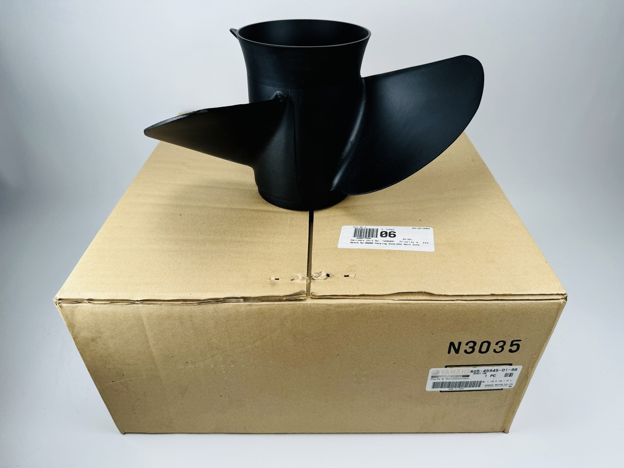 $189.99* GENUINE YAMAHA no tax* ALUMIUM PROP 14X19  6G5-45945-01-98 *In Stock & Ready To Ship